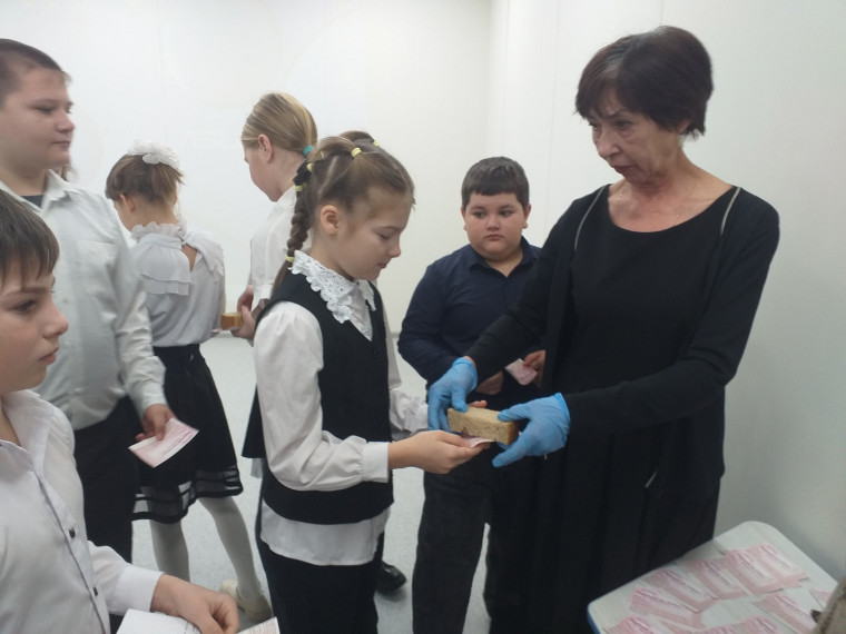 Всероссийская Акция памяти «Блокадный хлеб».